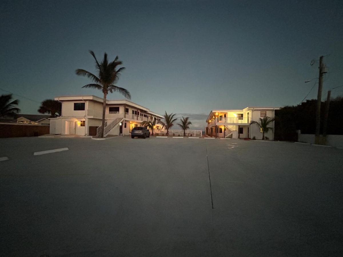 Melbourne Beach Resort Exteriör bild