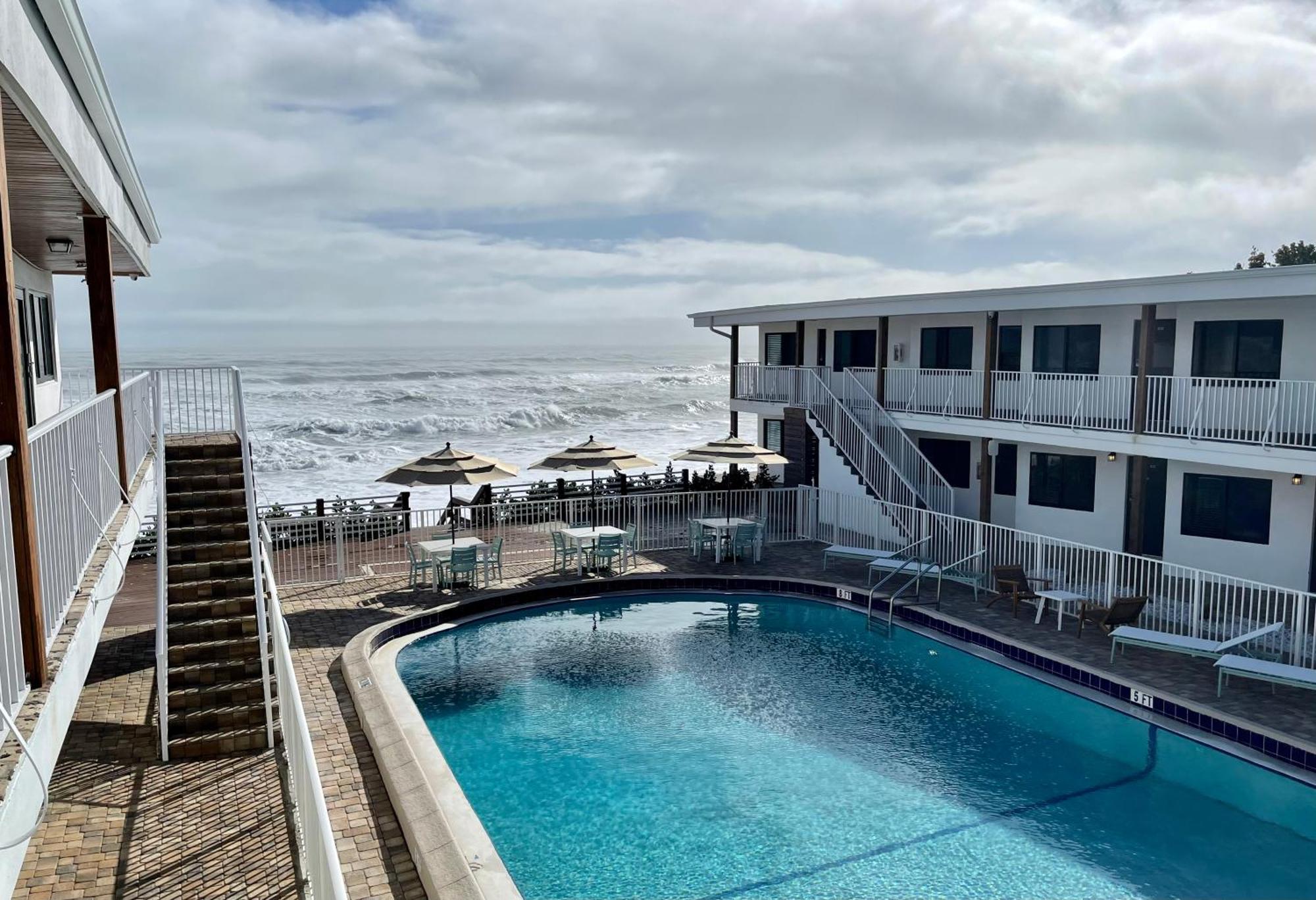 Melbourne Beach Resort Exteriör bild